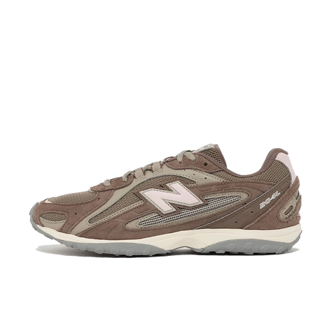 New Balance 204L