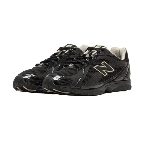 New balance 204l black