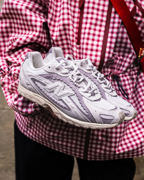 New Balance 204L Reflection