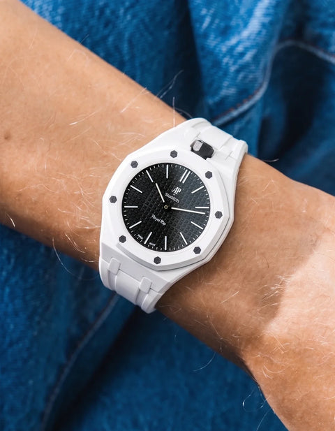 Swatch x Audemars Piguet Royal Pop Ocho Negro (שחור) Pre Order
